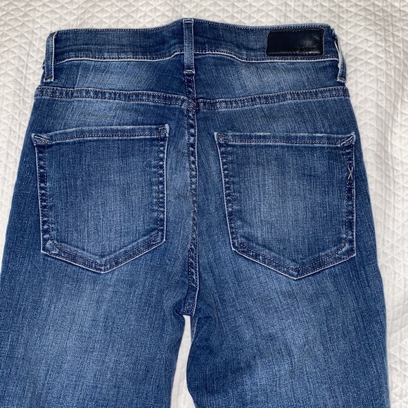 Express denim perfect high rise legging - Picture 2 of 3